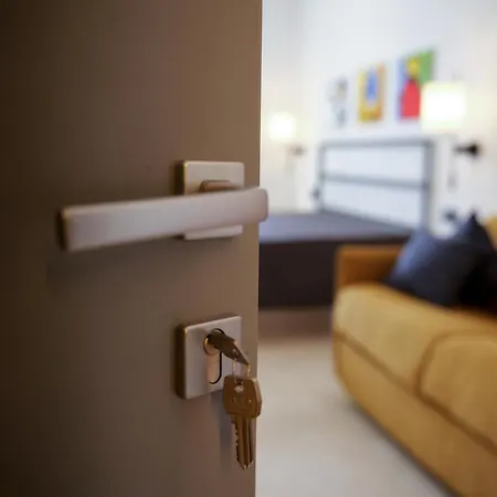 Sirius Porto Giunco 아파트호텔 빌라시미우스